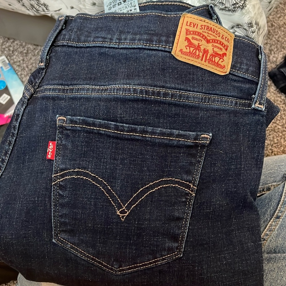 Women’s Levi’s classic boot cut jeans size 20